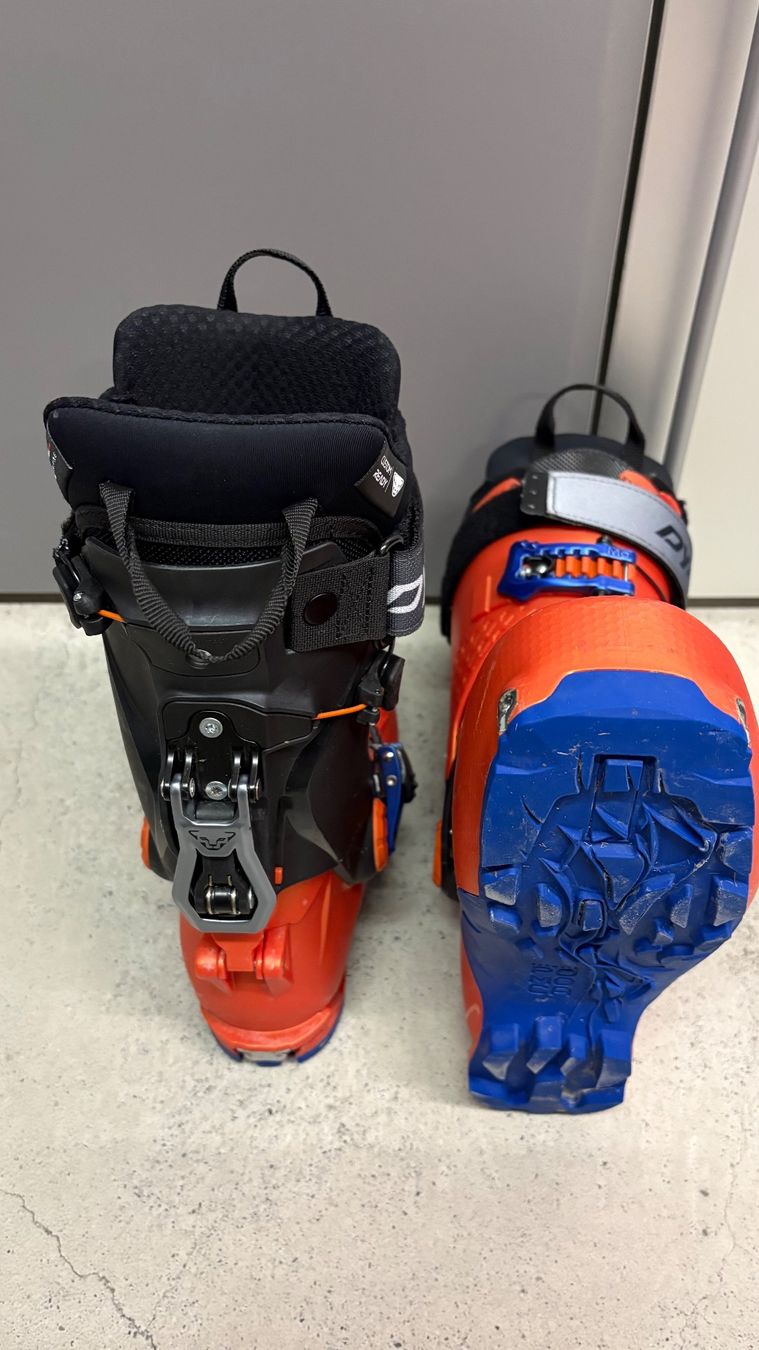 Dynafit Scarpe da uomo: Skitourenschuhe Dynafit Grösse 42 – Usato da Zizers venduto da Jricardo111 1