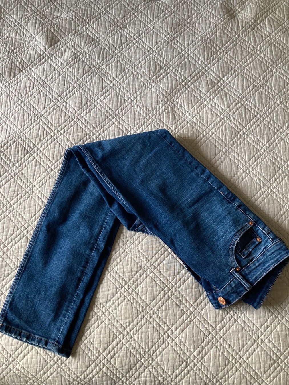 Jeans: Jeans slim – Nuovo (secondo la descrizione) da Lausanne venduto da shabnam.t