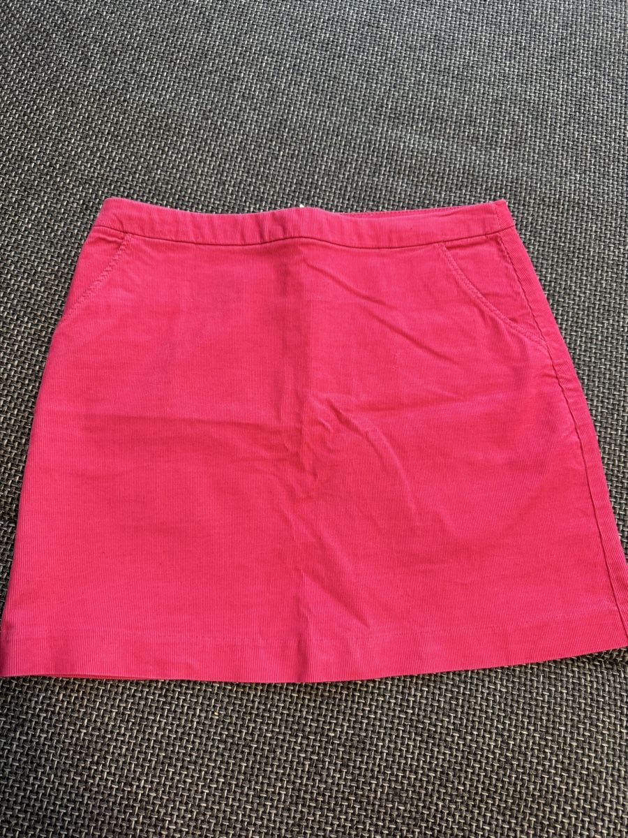 Jupes: Pinker Cordrock, Grösse 38 – D'occasion à Altdorf UR par Lilelo82