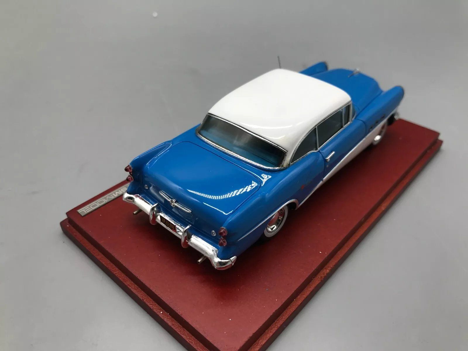 Modellini d'auto: Buick Century Coupè (1954) – Nuovo e nell'imballaggio originale da Flawil venduto da Imperiosud 2