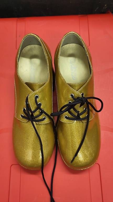 Damenschuhe: Schuhe  – Gebraucht aus Niederlenz von rot_f9sd
