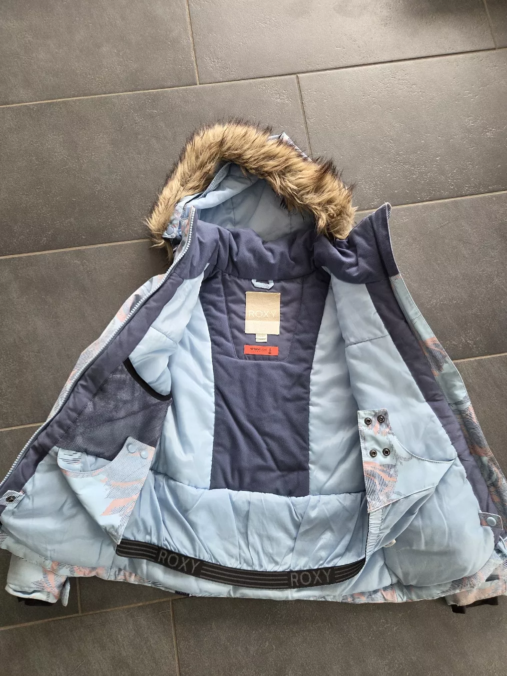 Roxy Jacken & Mäntel: Skijacke Roxy – Gebraucht aus Henggart von andreita 1
