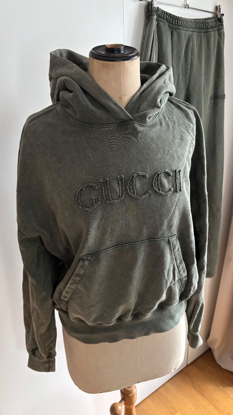 Gucci Ensembles & Tailleurs: Trainingsanzug Gucci Gr. S – D'occasion à Luzern par luzern.secondhand 1