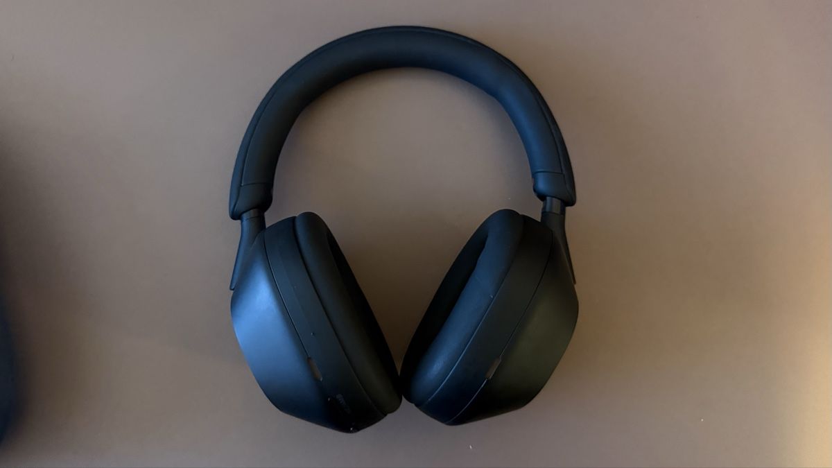 Sony Kopfhörer: Casque Sony WH-1000XM5 – Neu (gemäss Beschreibung) aus Collombey von sal_qr8b 4