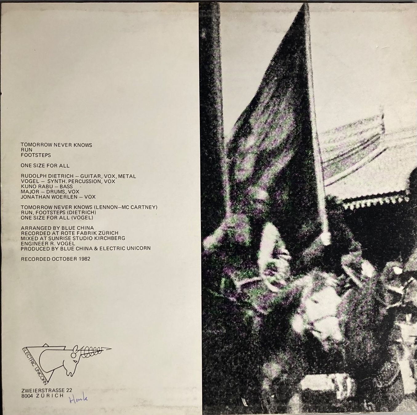 Dischi in vinile: BLUE CHINA - TOMORROW NEVER KNOWS – Usato da Poliez-Pittet venduto da Newtown-Records 1