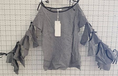 Neues Designer Top, Off-Shoulder, Rüschenärmel, Gr. 36 / 140