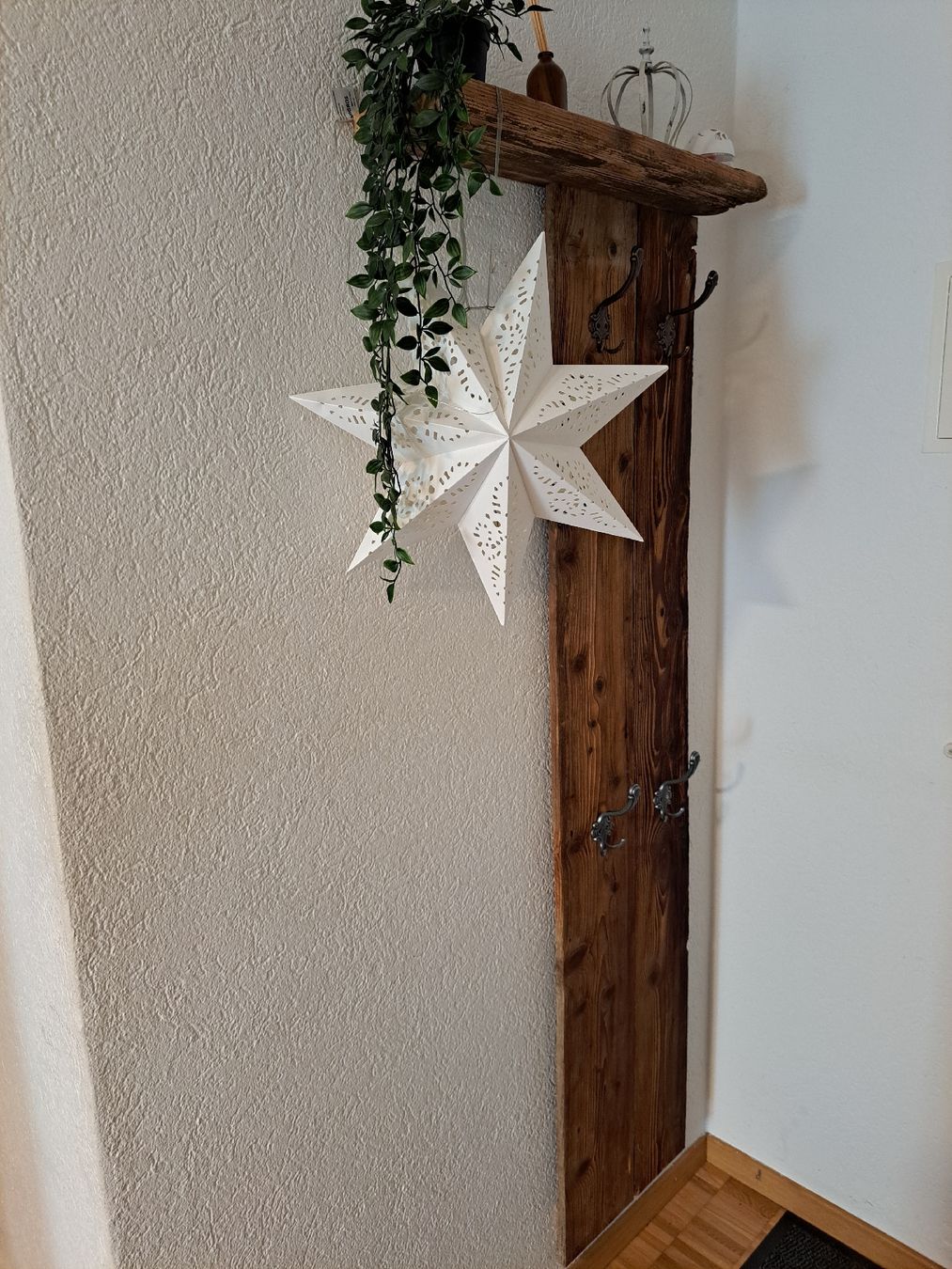 Guardaroba: Garderobe aus Altholz  – Usato da Grosshöchstetten venduto da rosa.leo 1