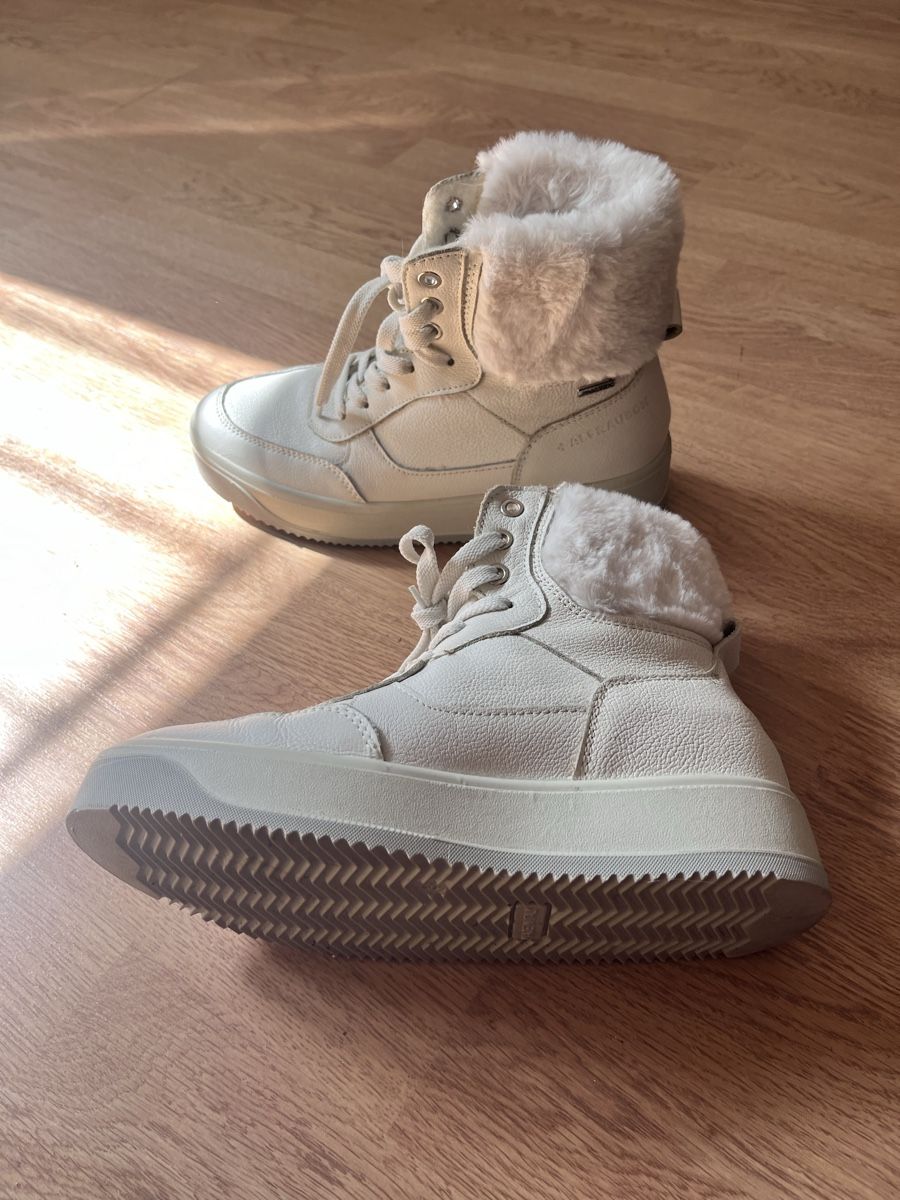 Scarpe da donna: Alprausch Winterschuhe, Gr. 38 – Nuovo (secondo la descrizione) da Münsingen venduto da Andrealie 4