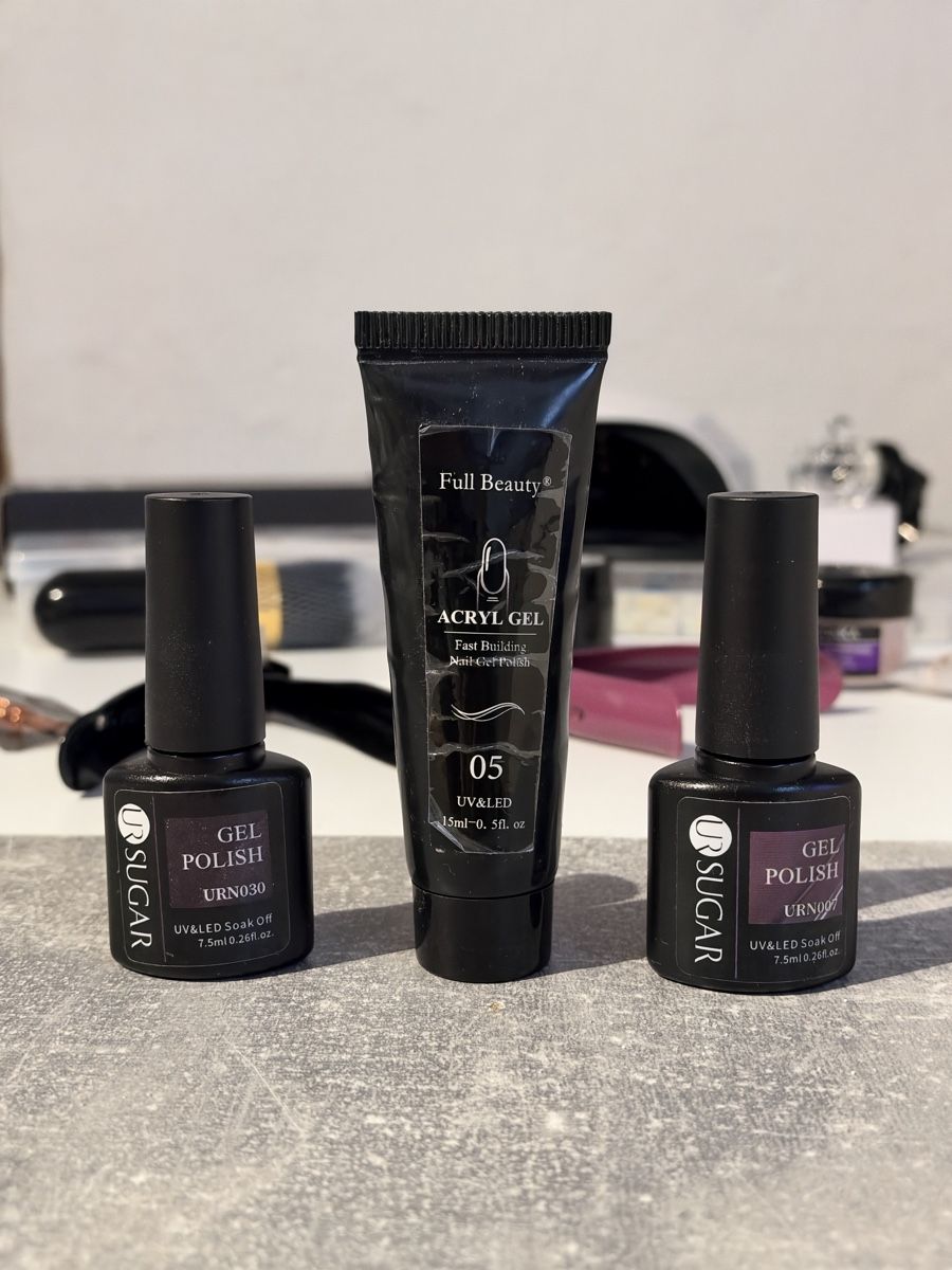 Ongles artificiels: Acryl nagelset  – D'occasion à Neunkirch par web_6mc8 4