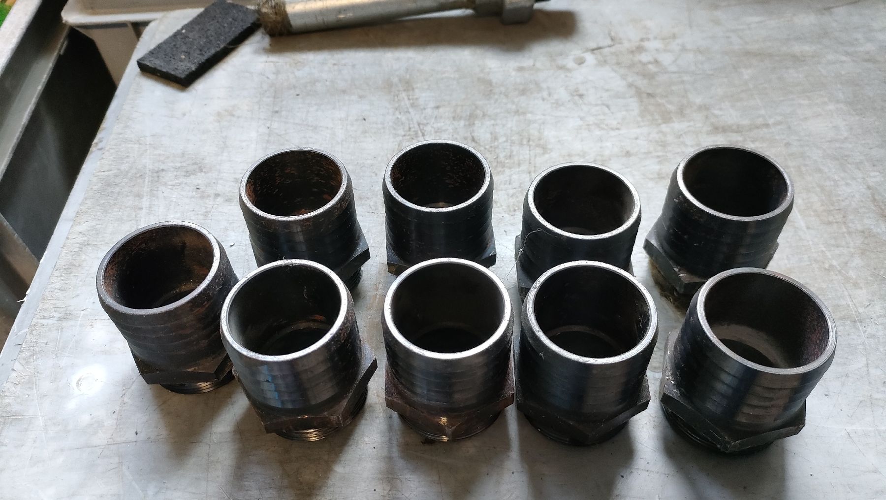 Tubi & Tubi flessibili: 1 1/2" Schlauchanschlüsse – Usato da Flawil venduto da rbdrei 1