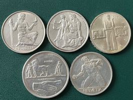 5 Schweizer Gedenkmuenzen 5 Franken Silber diverse Jahre