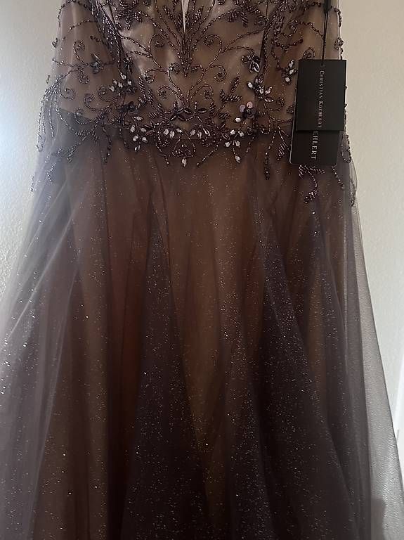 Vestiti: Abendkleid/ Bridemaidskleid  – Usato da Winterthur venduto da Anjarys 3