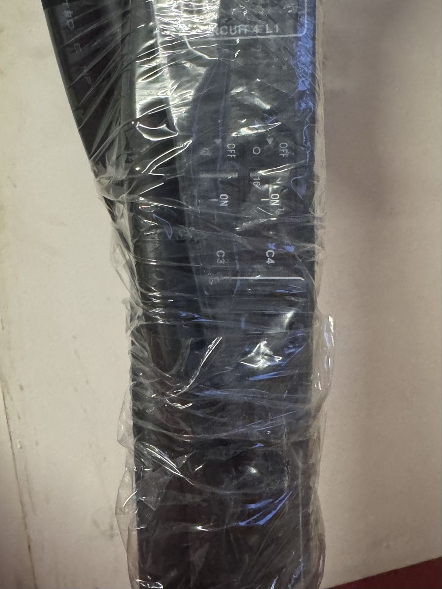 Alimentazione elettrica: Stromverteiler Raritan PX3-5730V-V2 neu – Nuovo (secondo la descrizione) da Schlieren venduto da Freundlich02 4