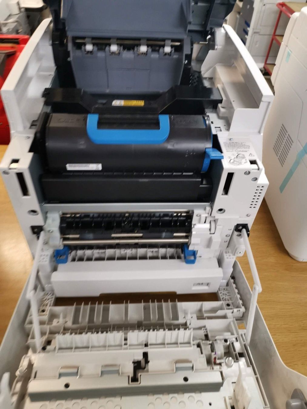 Oki Stampanti: OKI ES7131 DN – Usato da Birmenstorf AG venduto da Src_ag 1