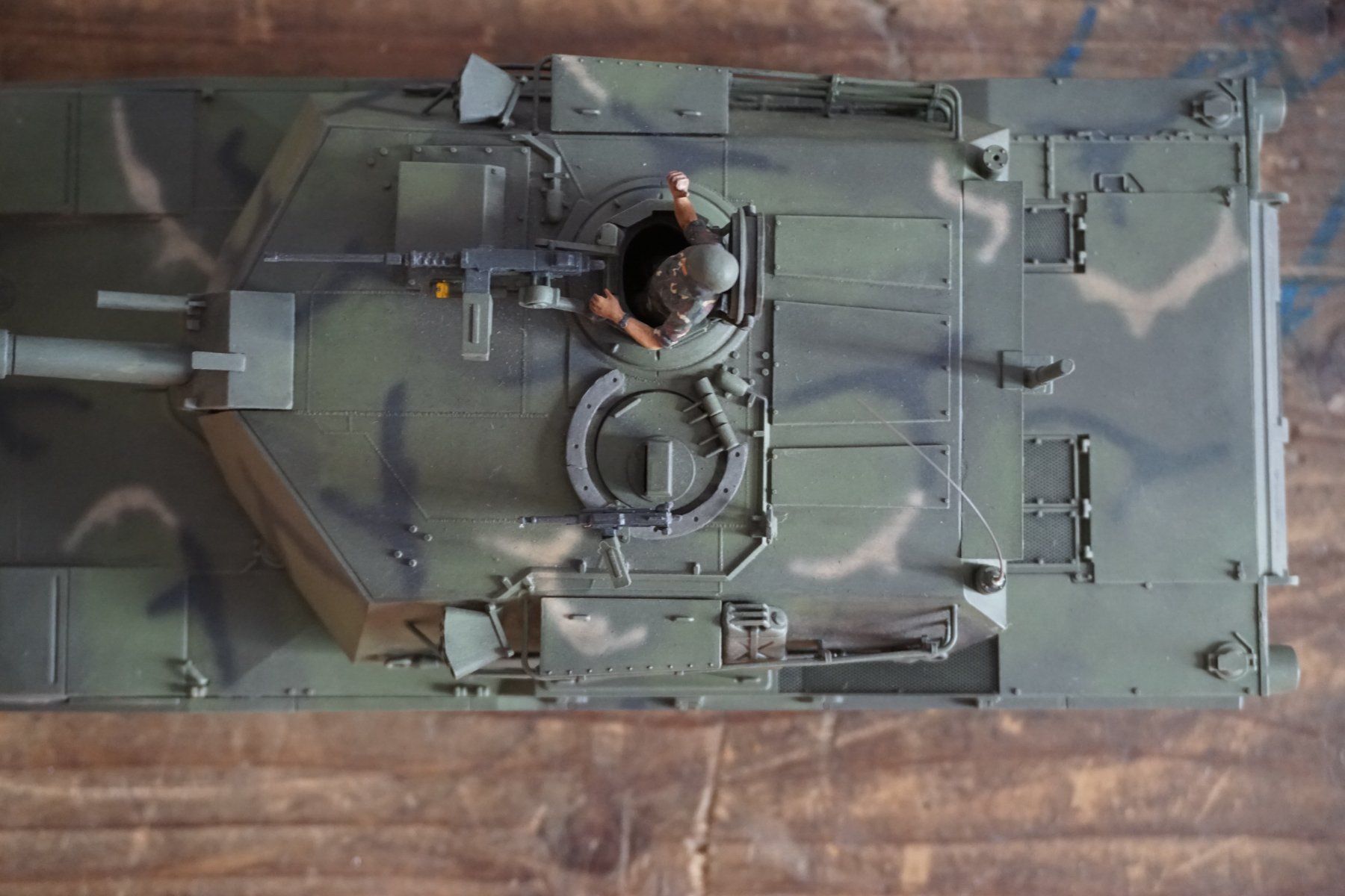 Tamiya Modellbausätze & Standmodelle: Tamiya M1A1 Abrams Panzer 1:35 TOP !!!!!!!!!!!!!!!!!!!!! – Gebraucht aus Reiden von Doppeldecker69 6