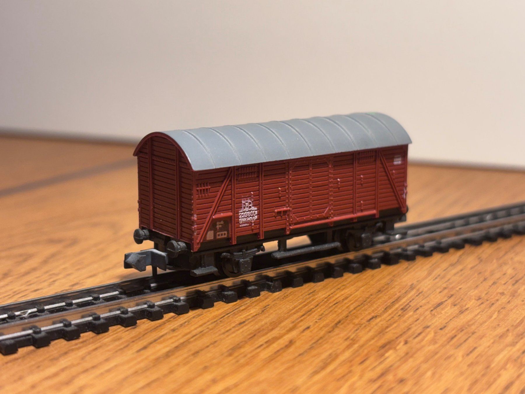 Modellini di ferrovie: e1956: Güterwagen (Spur N) – Usato da Birsfelden venduto da Birs_25 2
