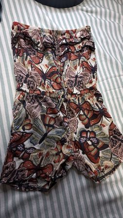 🧚🏽💋Jumpsuit mit Schmetterlingen, Grösse 110