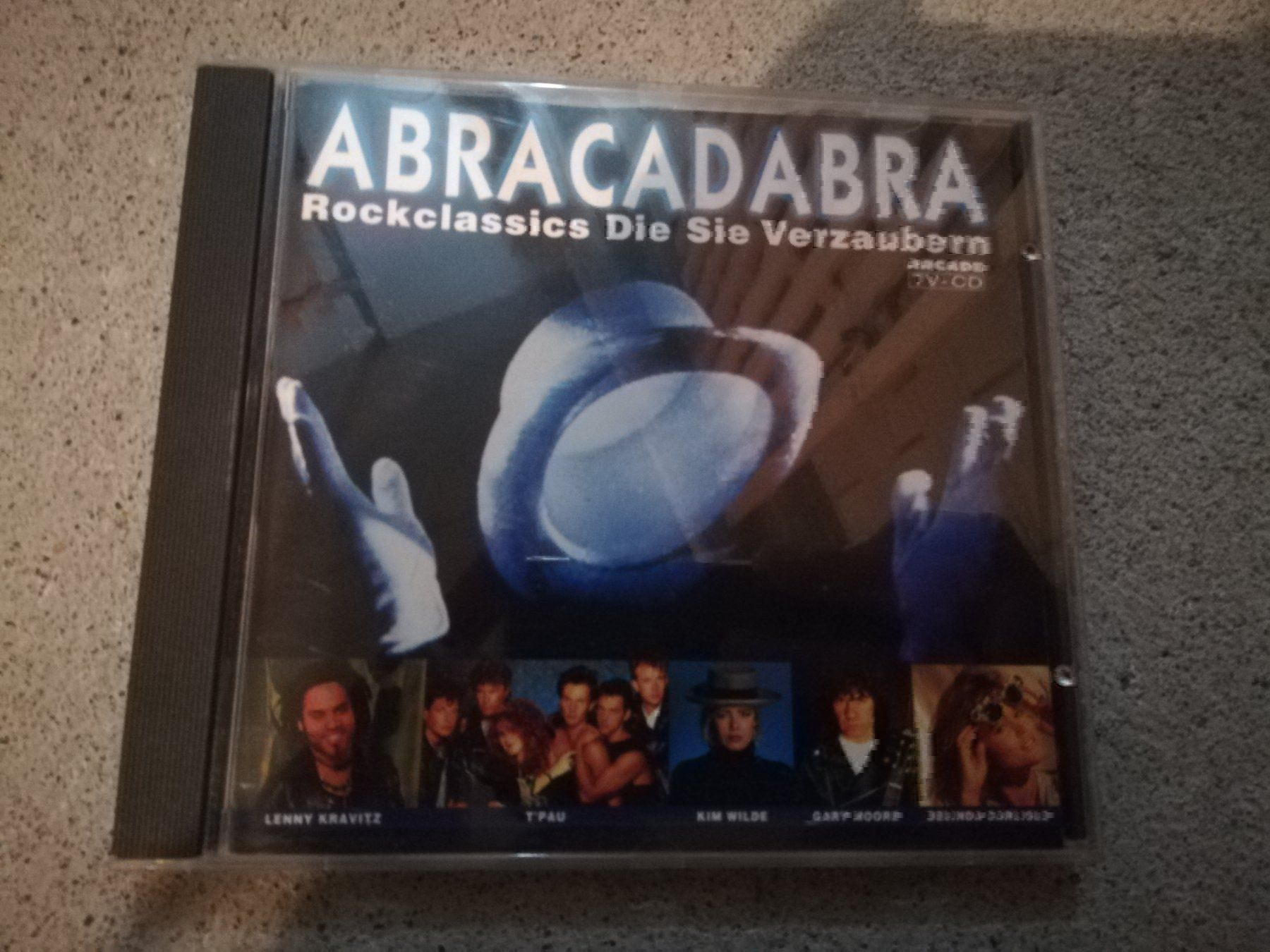 CD: CD Abracadabra – Usato da Büttikon AG venduto da Amineah