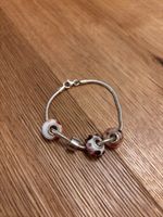silbernes Armband mit weiss-rosaroten Glasperlen