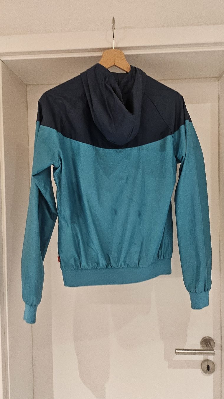 Nike Giacche: Nike Windjacke – Usato da Buchs SG venduto da Tscherfi 1