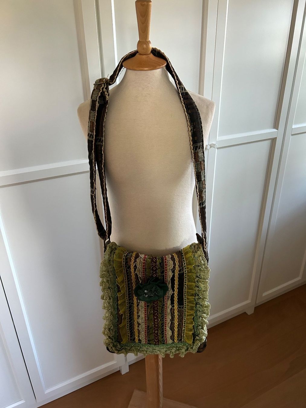 Sacs femmes: Umhängetasche – D'occasion à Luzern par lou4444 3