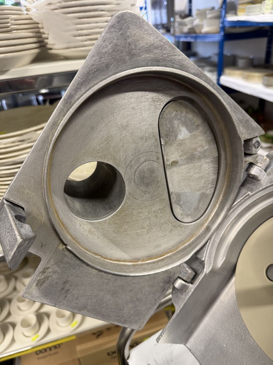 Appareils de cuisine: Rotor Gemüse Schneider  – D'occasion à Niederwangen BE par HasGastrobedarf 4