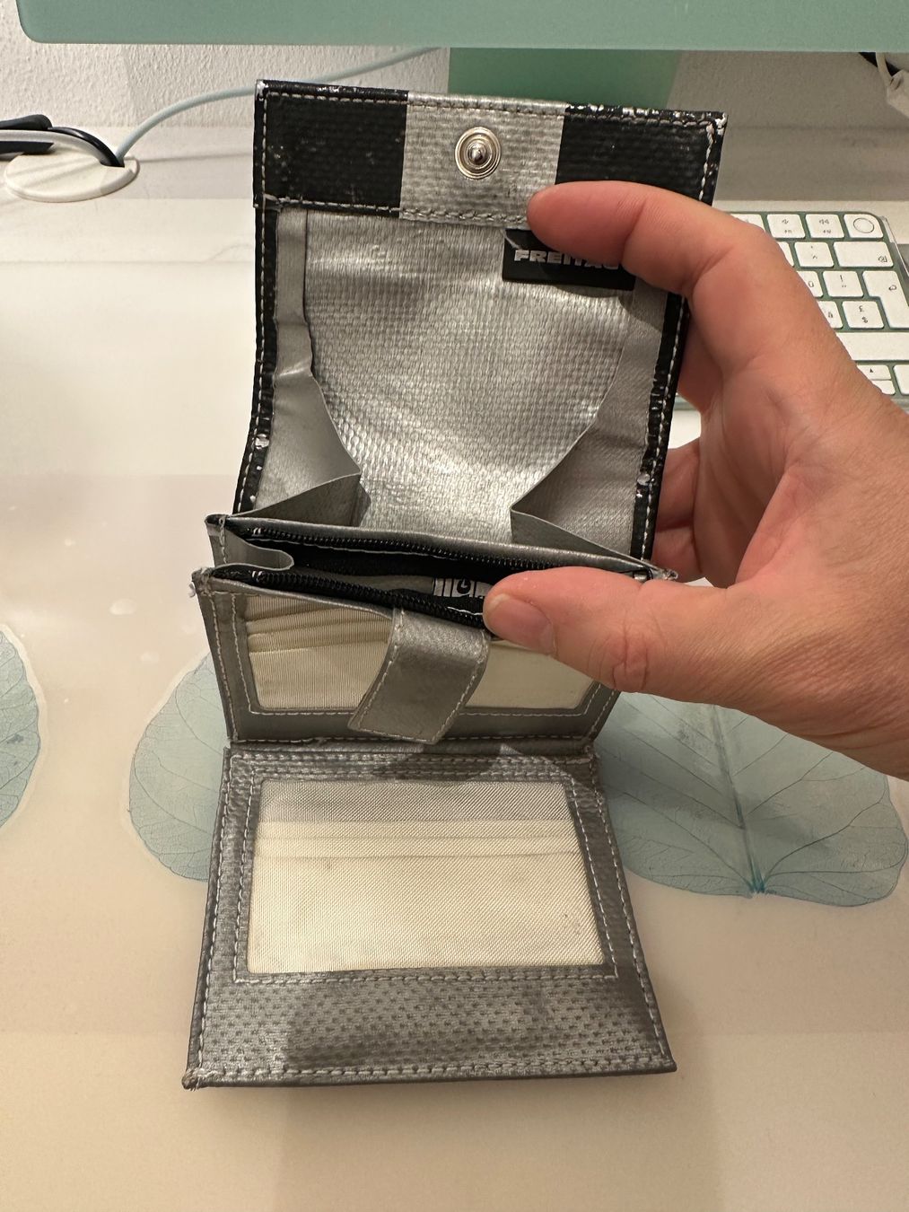 Freitag Brieftaschen: Freitag Miranda F58 – Gebraucht aus Melano von ale_x28c 3