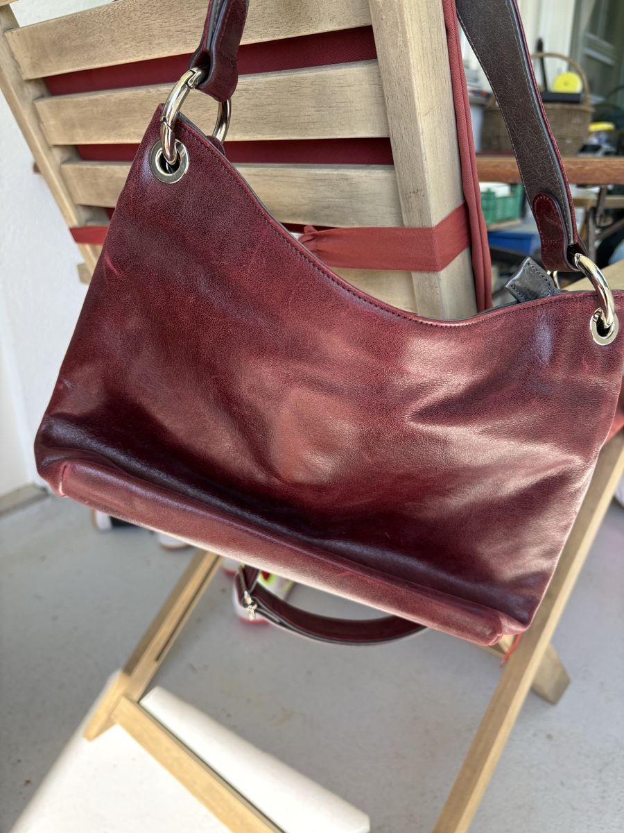 Borse da donna: Thuskia Tasche zu verkaufen – Usato da Schaffhausen venduto da sen_pxn9 1
