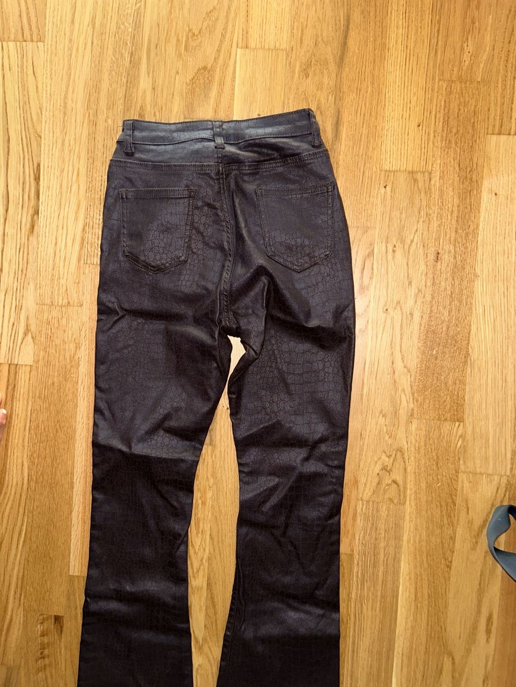 Jeans: CROC BRAUN FLARE JEANS – Nuovo (secondo la descrizione) da Luzern venduto da Suneha 4