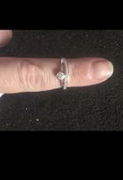 Rhomburg Fingerring, 375/9K Weissgold, Zirkonia Steine