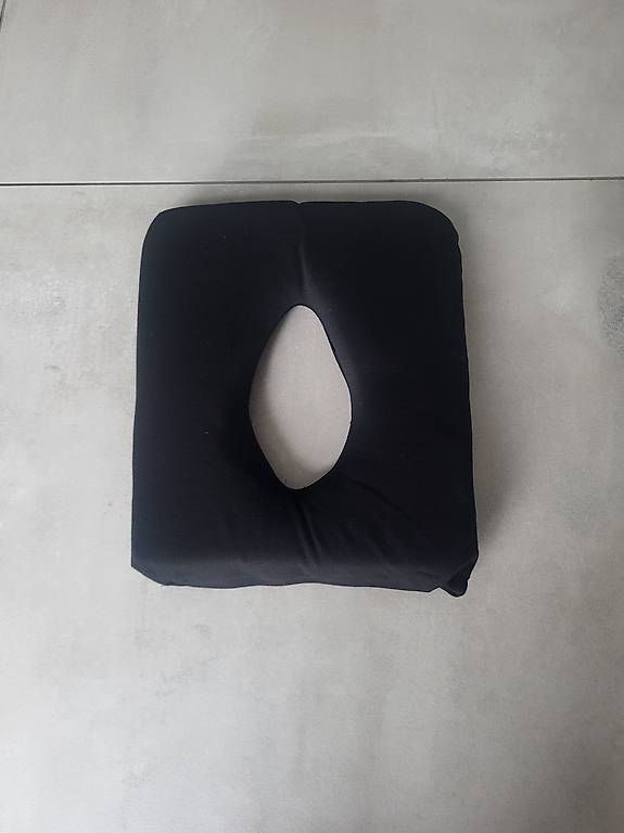 Kissen: Coussin massage – Gebraucht aus Salins von didi.0102