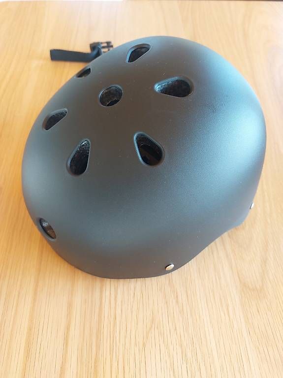 Caschi: Kinder Velohelm Gr.S NEU – Nuovo (secondo la descrizione) da Rothrist venduto da cor_f9b9