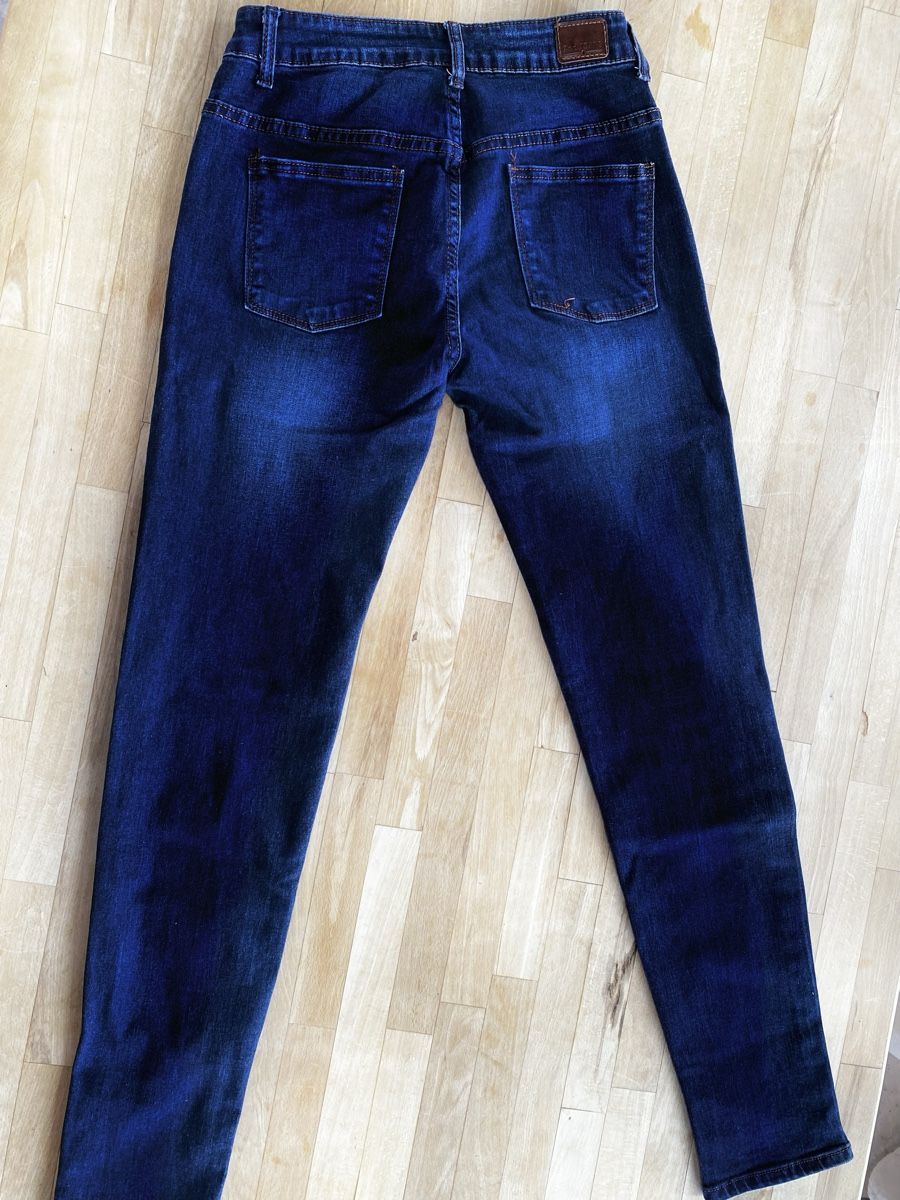 Jeans: LIQUIDATION !!! Jeans taille 36 ZED Jeans – D'occasion à Genève par pilarina 3