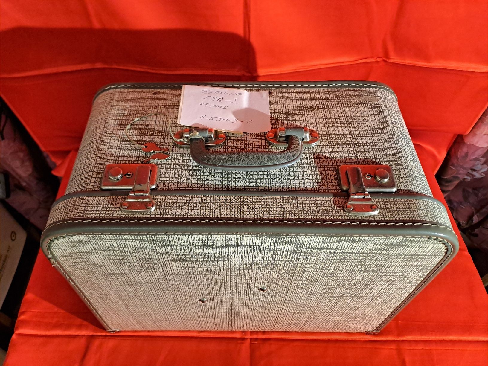 Bernina Macchine da cucire: Bernina 530-2 record  Knie – Usato da Belp venduto da amalija 4