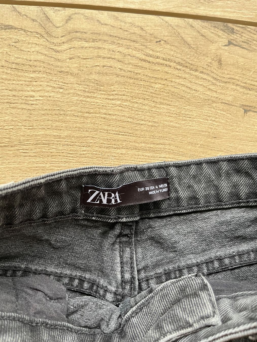 Zara Jeans: Zara Jeans schwarz – Gebraucht aus Zuzwil SG von dieschnellemichelle 2