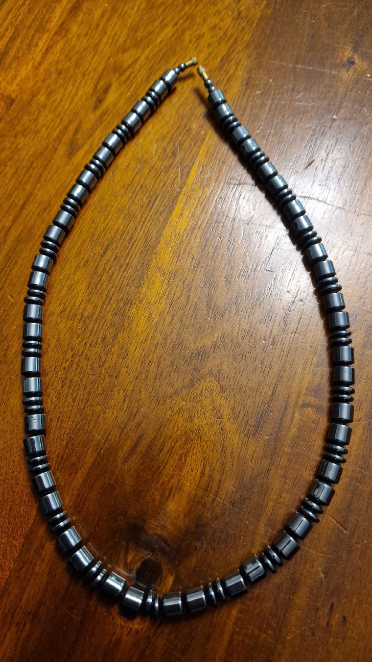Catenine: Hämatit Halskette Schmuck  ca 45cm neu – Nuovo (secondo la descrizione) da Urtenen-Schönbühl venduto da Saints67 3