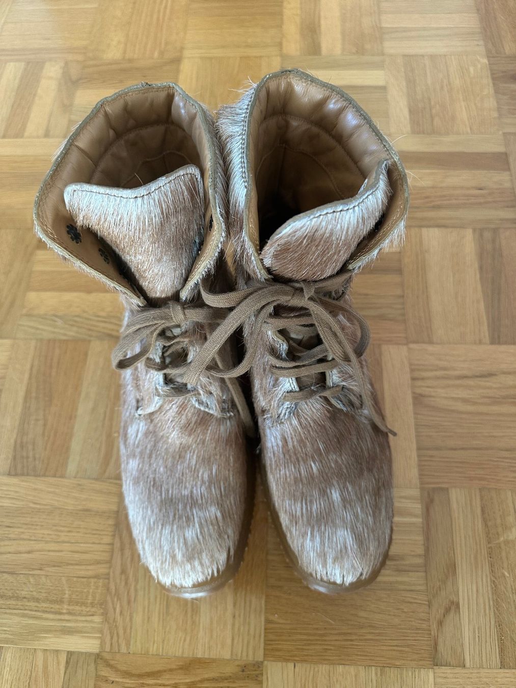 Hogan Damenschuhe: Original Hogan Stiefeletten Grösse 38 – Neu (gemäss Beschreibung) aus Mörschwil von muenggeli99 7