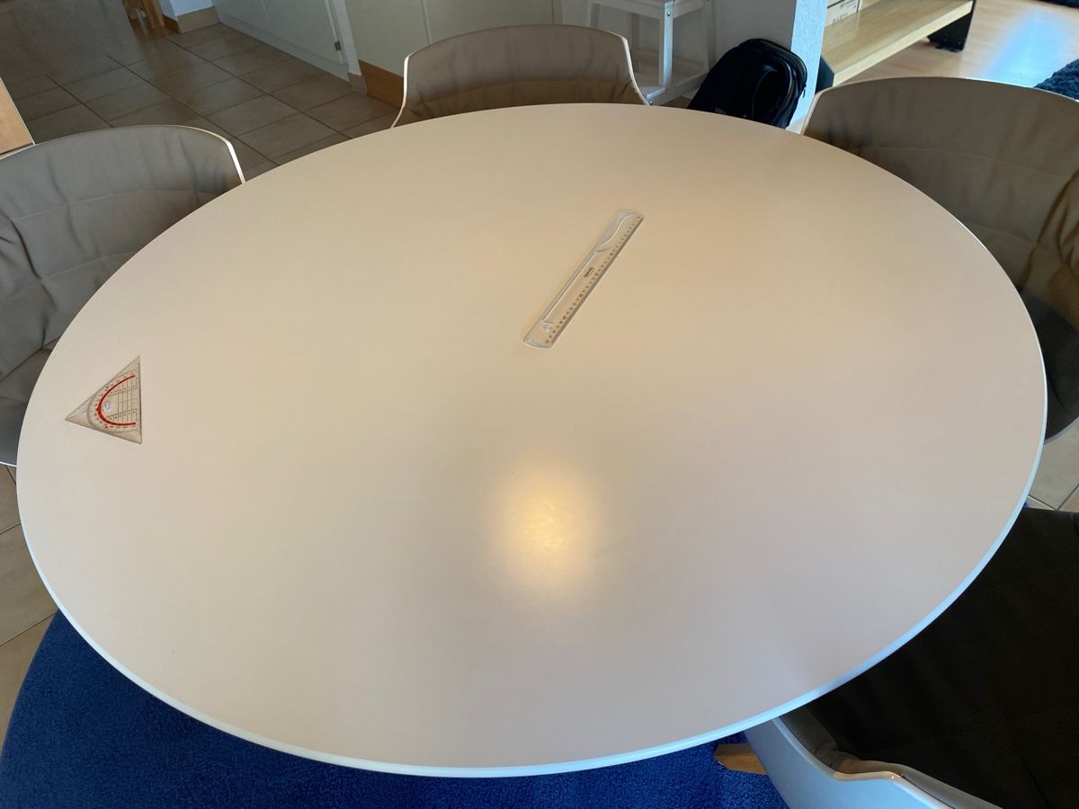 Knoll Tables: Knoll Tulip Table 120cm – D'occasion à Tannay par mkleewein 3