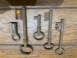 Lot clé clef ancienne 5-12cm Y