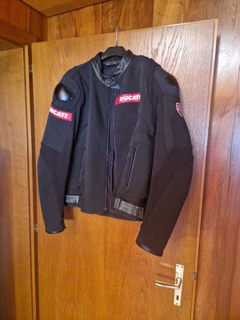 Textiljacke