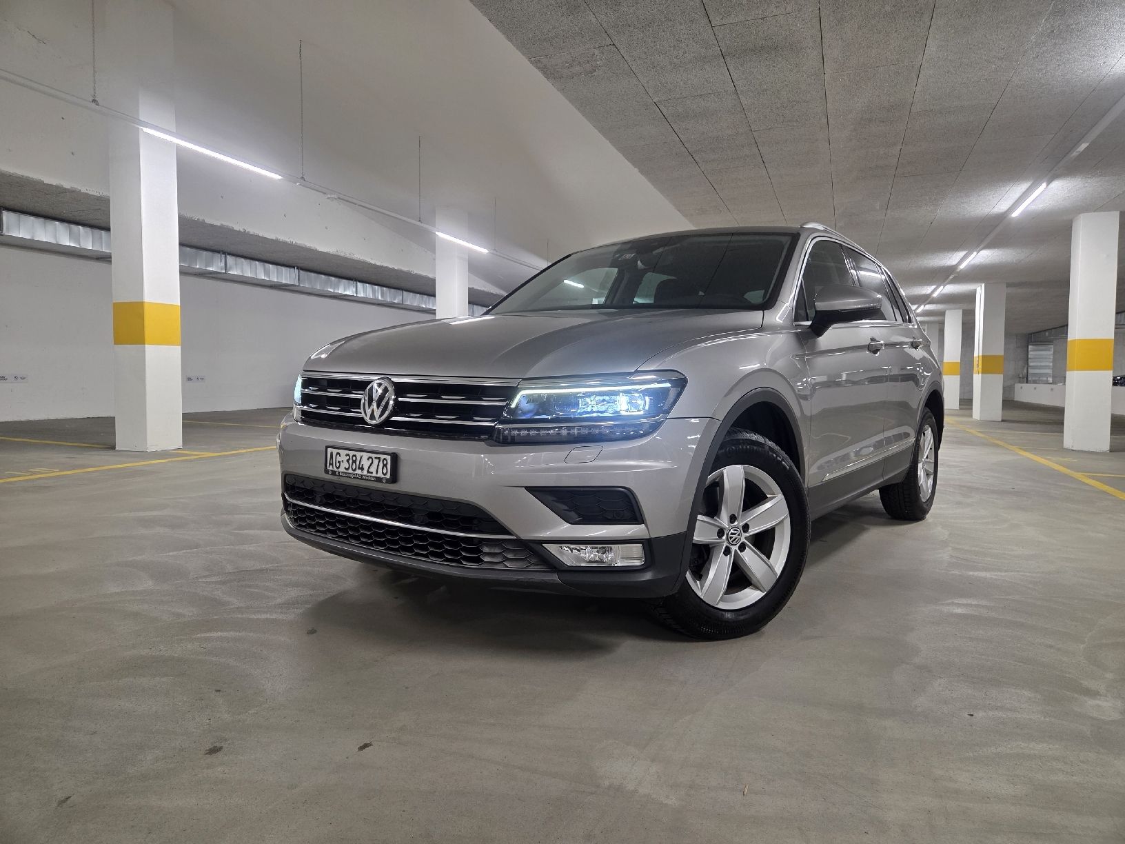 VW Autos: VW TIGUAN 2.OTdi – D'occasion à Buchs AG par aar_9hnt 2
