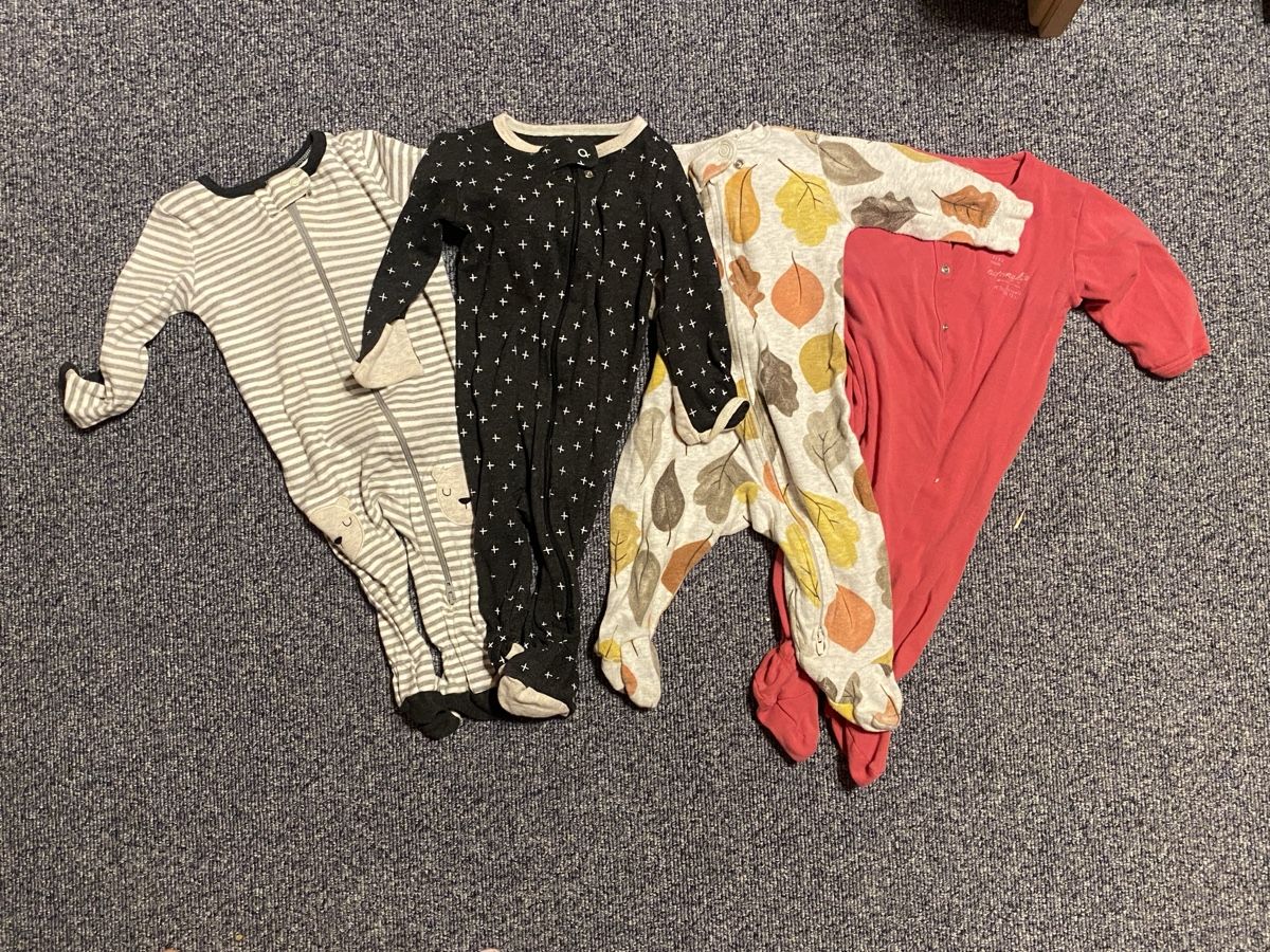 Pyjamas & Ähnliches: 4 mal 68 Baby Pyjama  – Gebraucht aus Wengi b. Büren von sch_dmj5