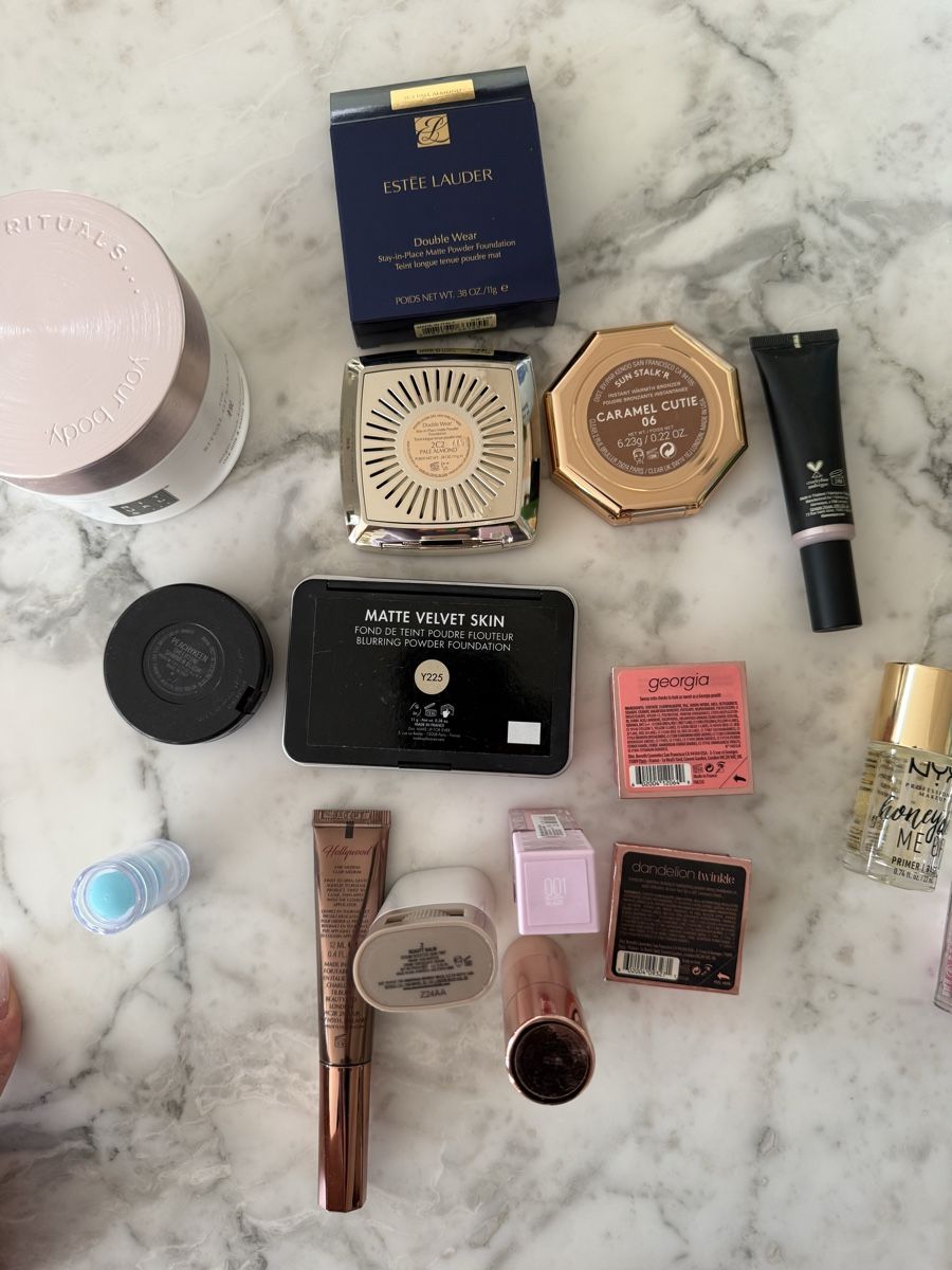 Make-up: Make-Up Set – Gebraucht aus Dietlikon von lizz.yy 1