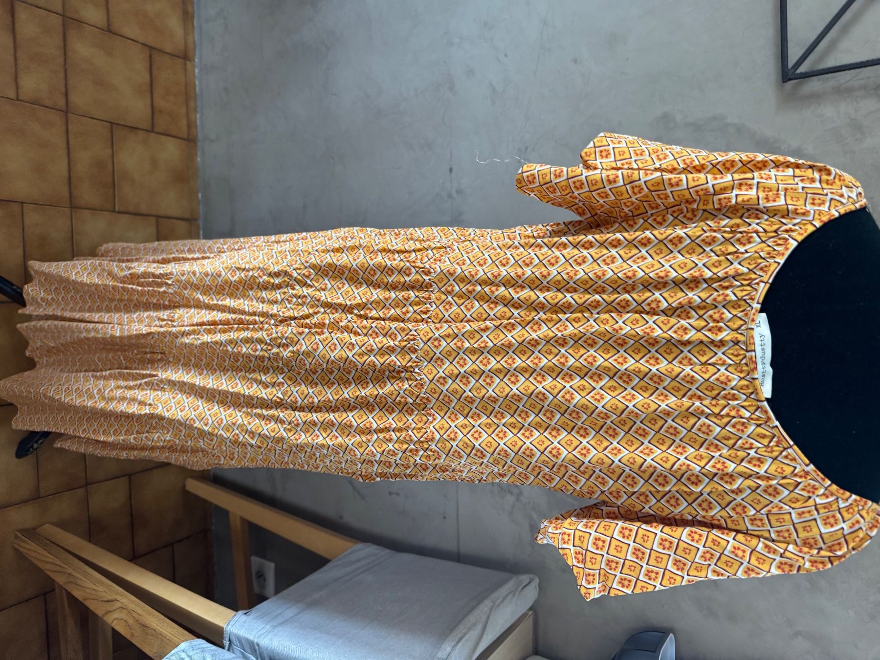 Vestiti: Robe taille xl Marina – Usato da Veyrier venduto da Kimedovapa_1 1