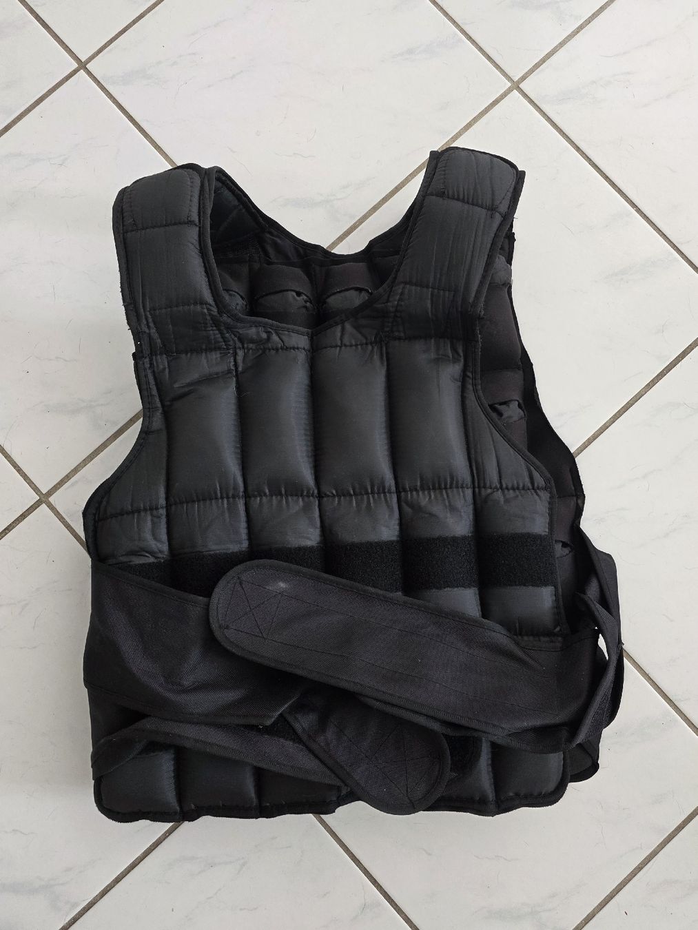 Gilets & Westen: Gewichtsweste 30kg – Gebraucht aus Derendingen von mic_zr77