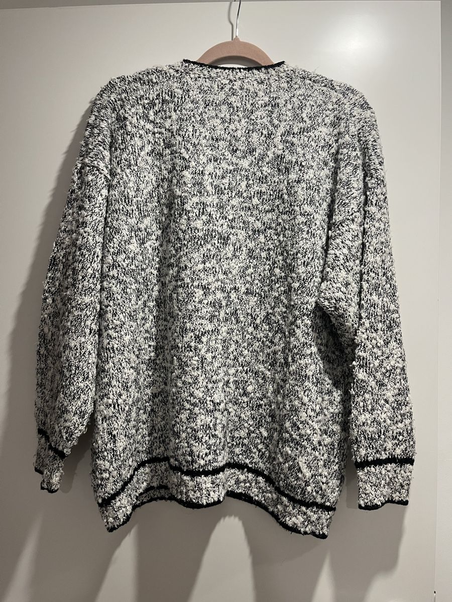 C&A Pullover & Sweatshirts: Vintage Kuschelige Strickjacke mit Bärchen – Gebraucht aus Zürich von Shopmystyle 3