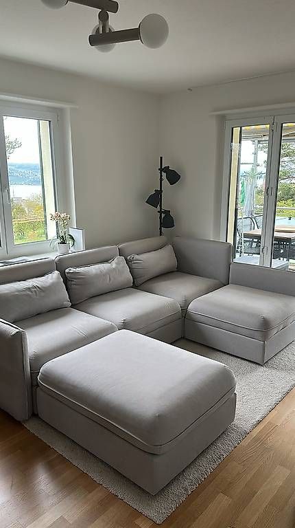 Ikea Divani: IKEA Vallentuna Sofa hellgrau – Usato da Wädenswil venduto da capoleon420