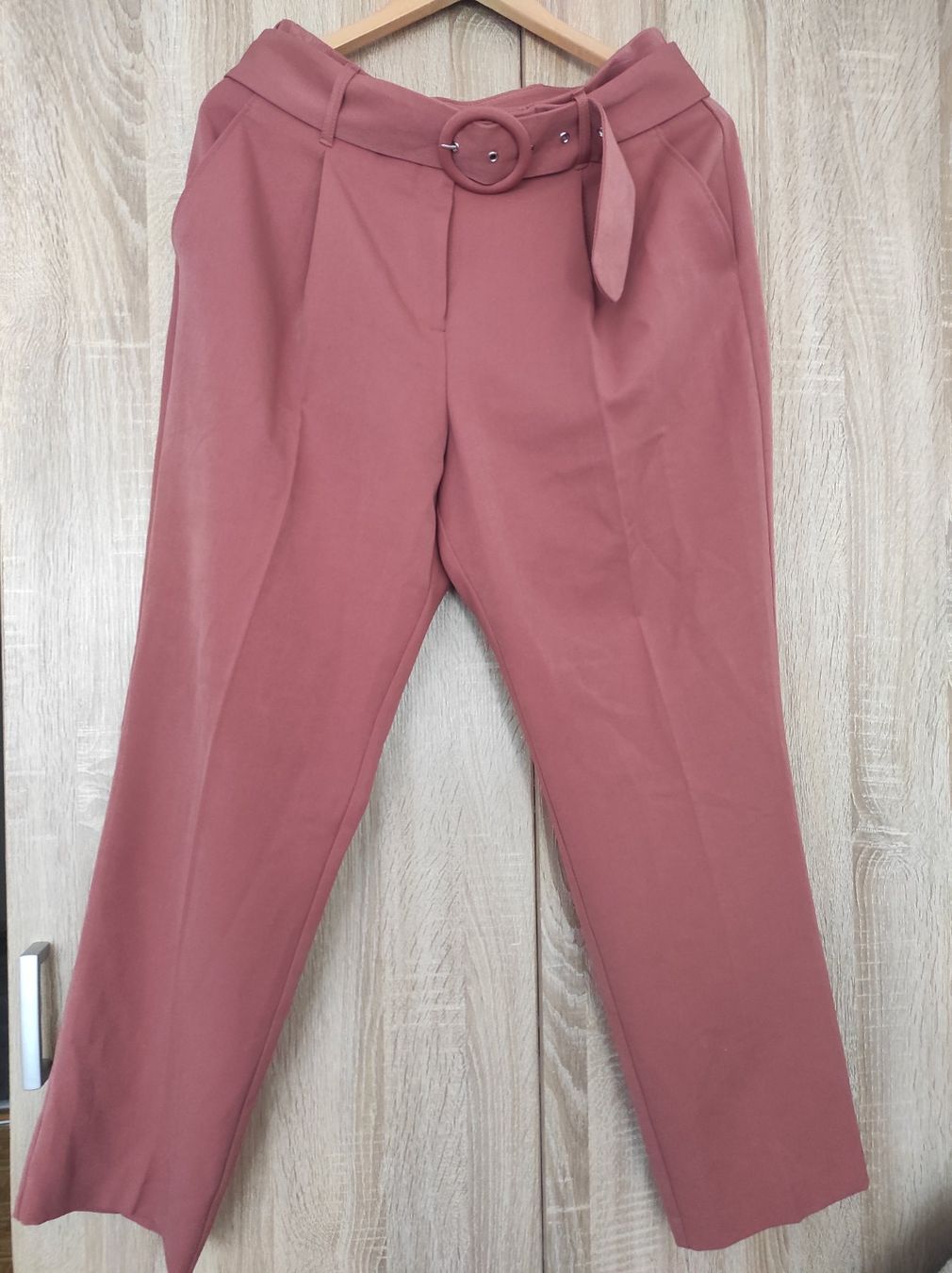 Pantaloni: Pantalons femme – Nuovo e nell'imballaggio originale da Renens VD venduto da cla_7zv5