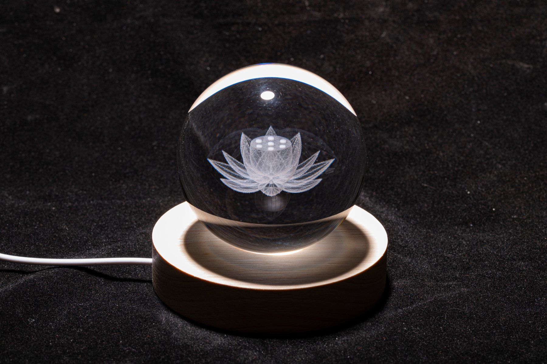 Lampade: Kristallkugel - Lotus – Nuovo e nell'imballaggio originale da Mauren venduto da Yeelen 1