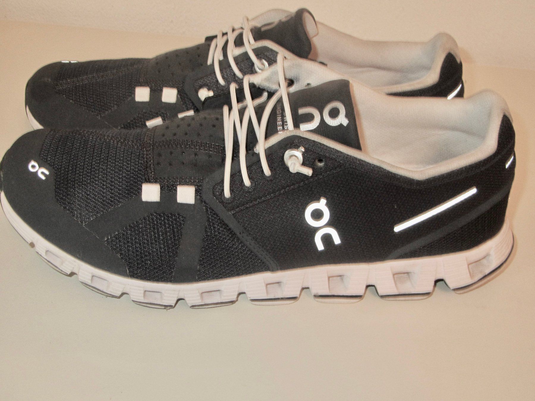 Herrenschuhe: SNEAKER SWISS ENGINEERING ON RUMING – Gebraucht aus Murten von Selliot